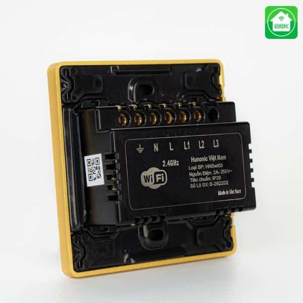 Công tắc cảm ứng vuông 3