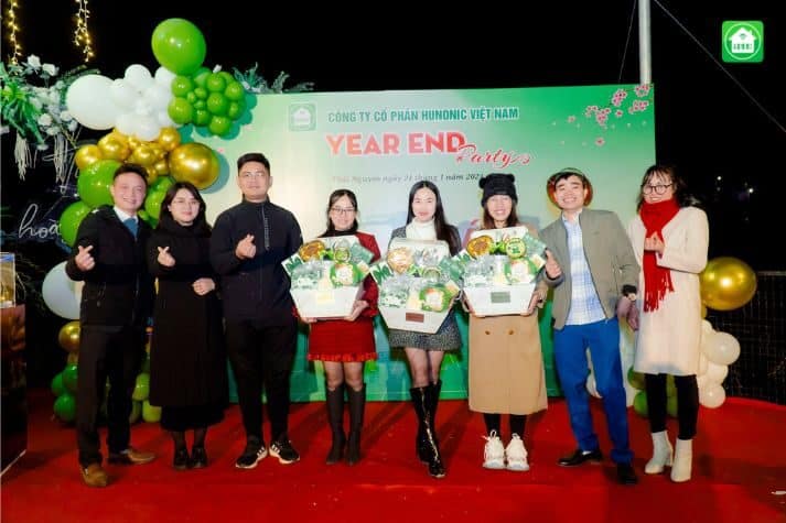 TIỆC TẤT NIÊN HUNONIC 2023 - BỨT PHÁ 2024 3 Tat Nien 2023 2