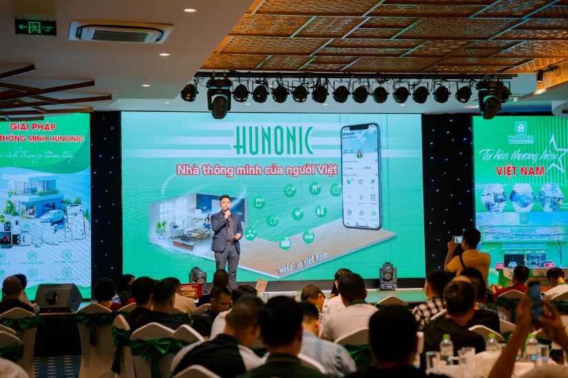 Ký kết hoàng nguyễn