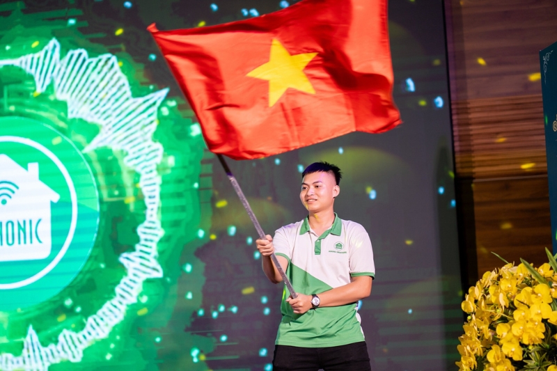 hunonic hoi thi van nghe13