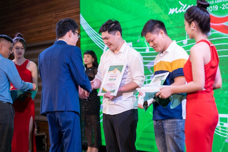 hunonic hoi thi van nghe14