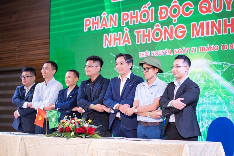 Hunonic kí kết với nhà phân phối