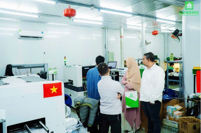 đón tiếp giám đốc starluxglobal