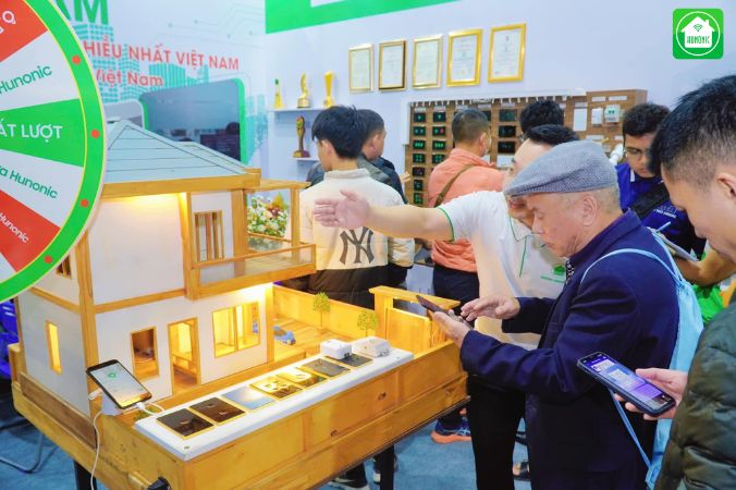 trien lam vietbuild6