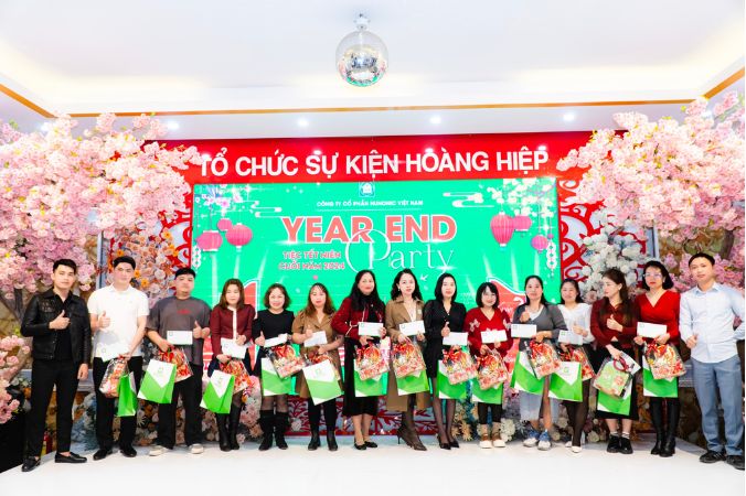 tất niên hunonic 2024 