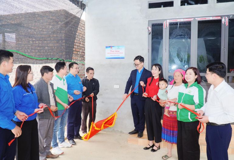 hunonic cùng đoàn thanh niên thái nguyên 