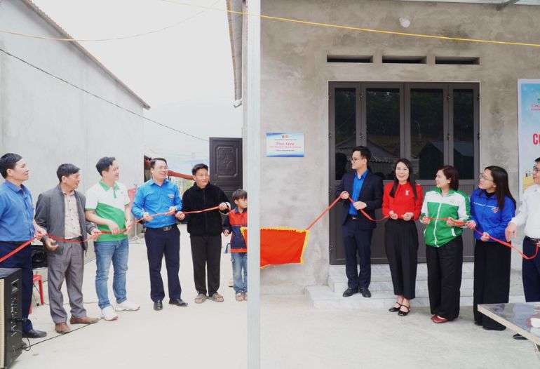 hunonic cùng đoàn thanh niên thái nguyên 