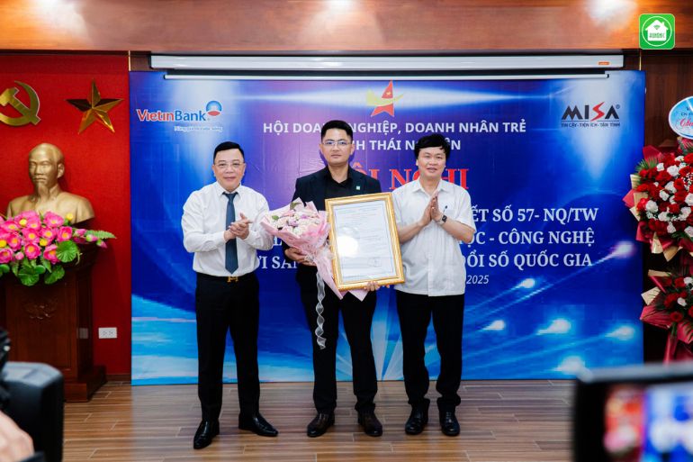hunonic trong hội nghị triển khai nghị quyết 57 của hội doanh nghiệp trẻ