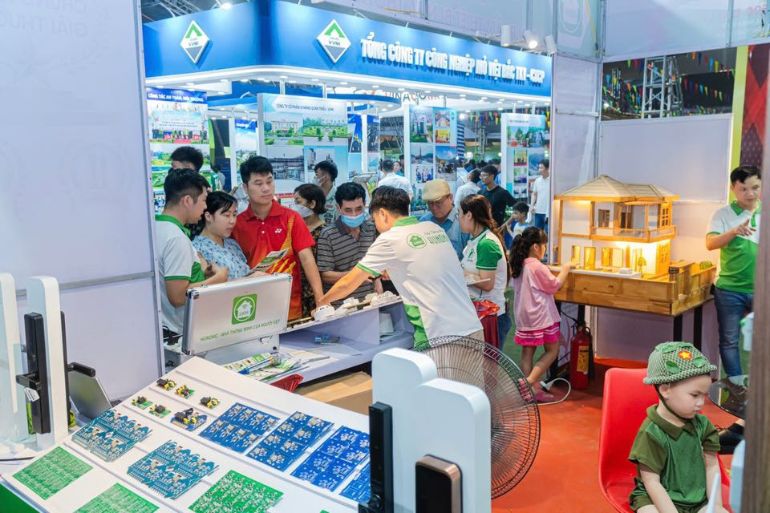 hunonic tại hội chợ ocop