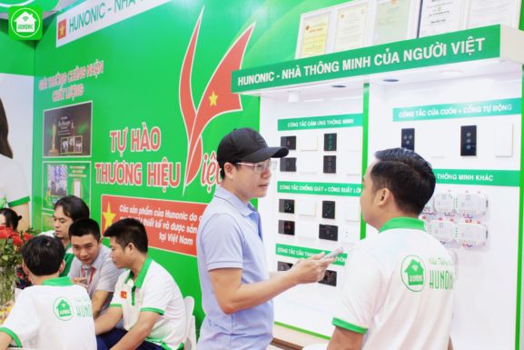 hunonic tại vietbuild 2025