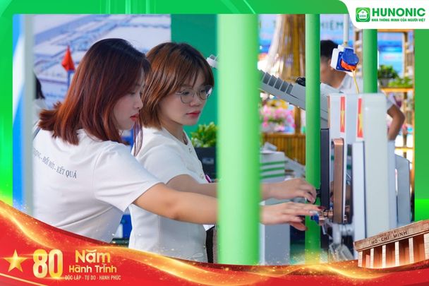 Hunonic tại triển lãm a80
