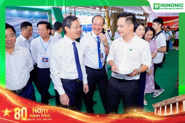 Hunonic tại triển lãm quốc gia a80