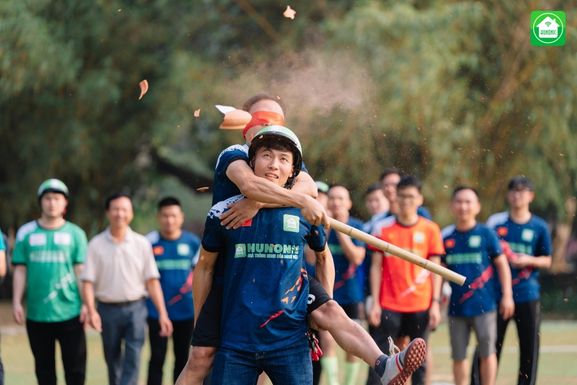 team building hunonic