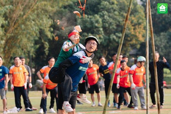 team building hunonic