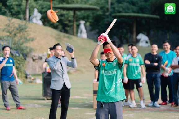 team building hunonic