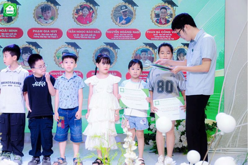 2026 khuyen hoc hunonic5