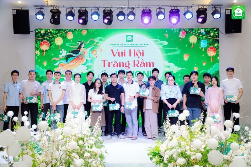 trung thu 2026 cung hunonic1
